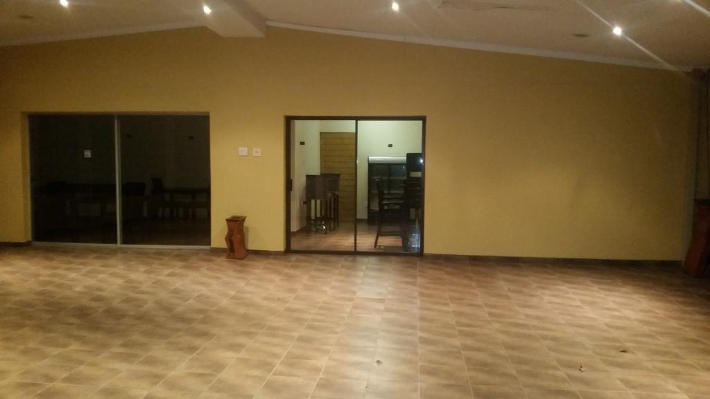 African Phoenix Guest Lodge Johannesburg Esterno foto