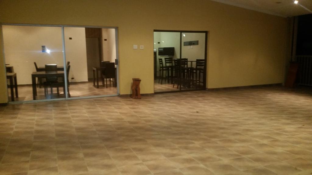 African Phoenix Guest Lodge Johannesburg Esterno foto